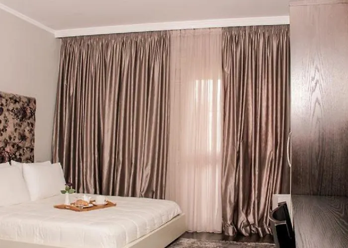 Vivar Hotel Tirana