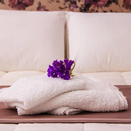 Vivar Szálloda Tirana